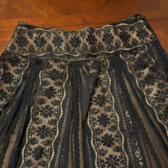 ECI‎ New York Women’s Black Lace Skirt Lined Size 8 Elegant Cocktail retro style - Picture 7 of 9